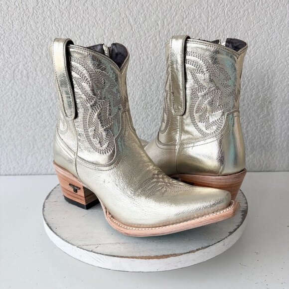 Lane SMOKESHOW Cowboy Bootie Womens 9 Gold Western Cowgirl Short Ankle Boots - Picture 1 of 11